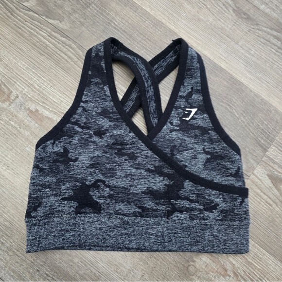 Gymshark black and grey sports bra size small - Picture 2 of 4